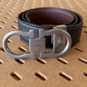 Salvatore Ferragamo Gancini Black and Brown Leather Belt